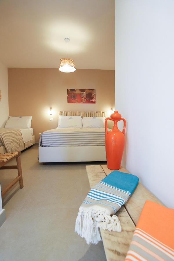 Casa Flora - Bed And Breakfast Торре-Сан-Джованни-Удженто Экстерьер фото