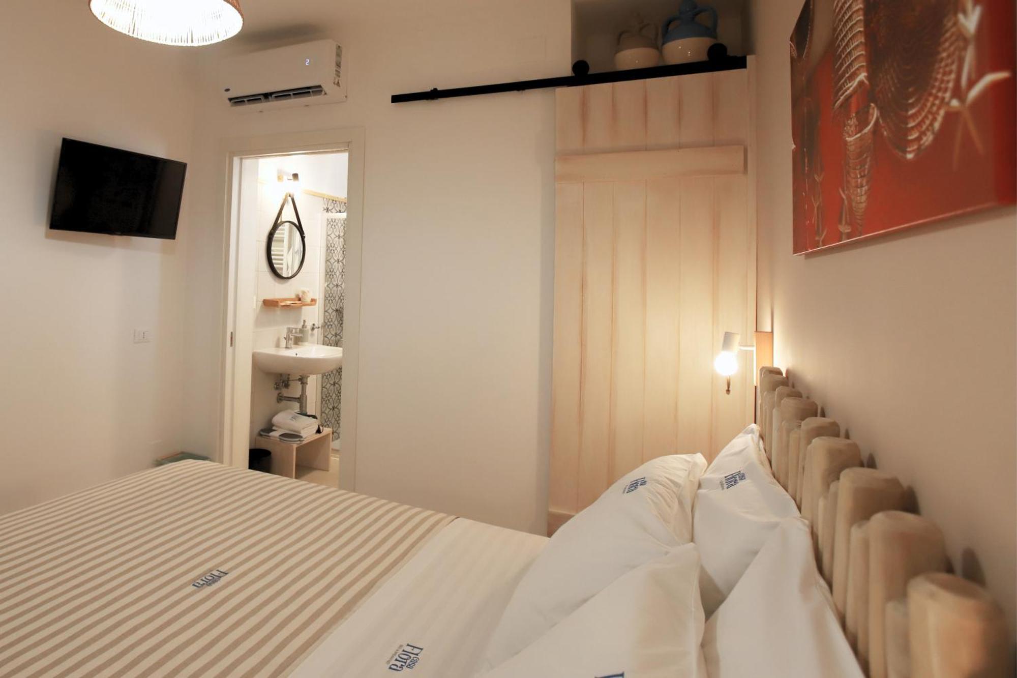 Casa Flora - Bed And Breakfast Торре-Сан-Джованни-Удженто Экстерьер фото